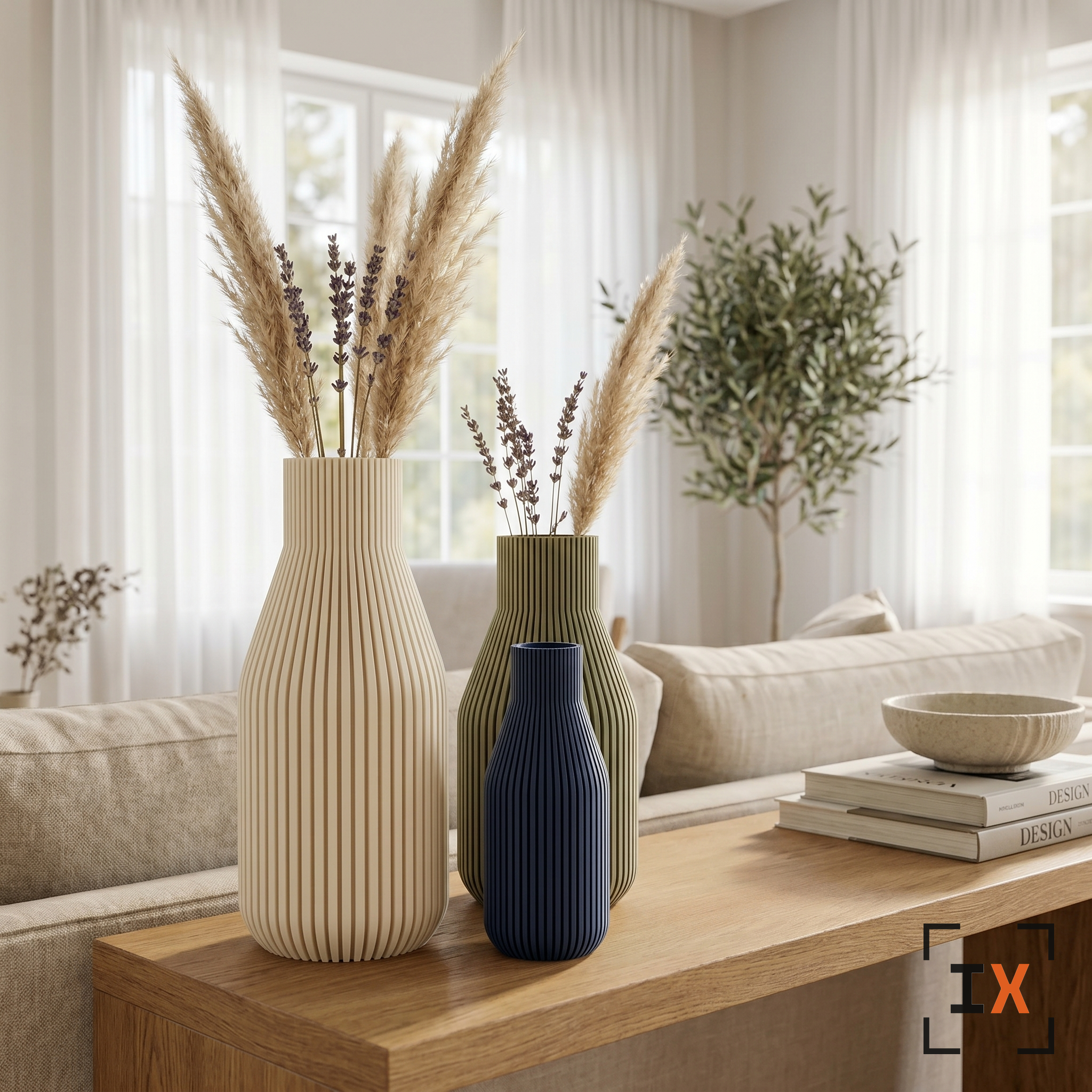 Minimal Smooth Vase