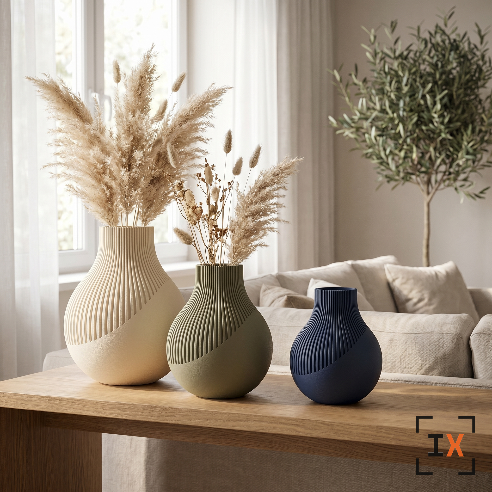 Neki Edge Vase