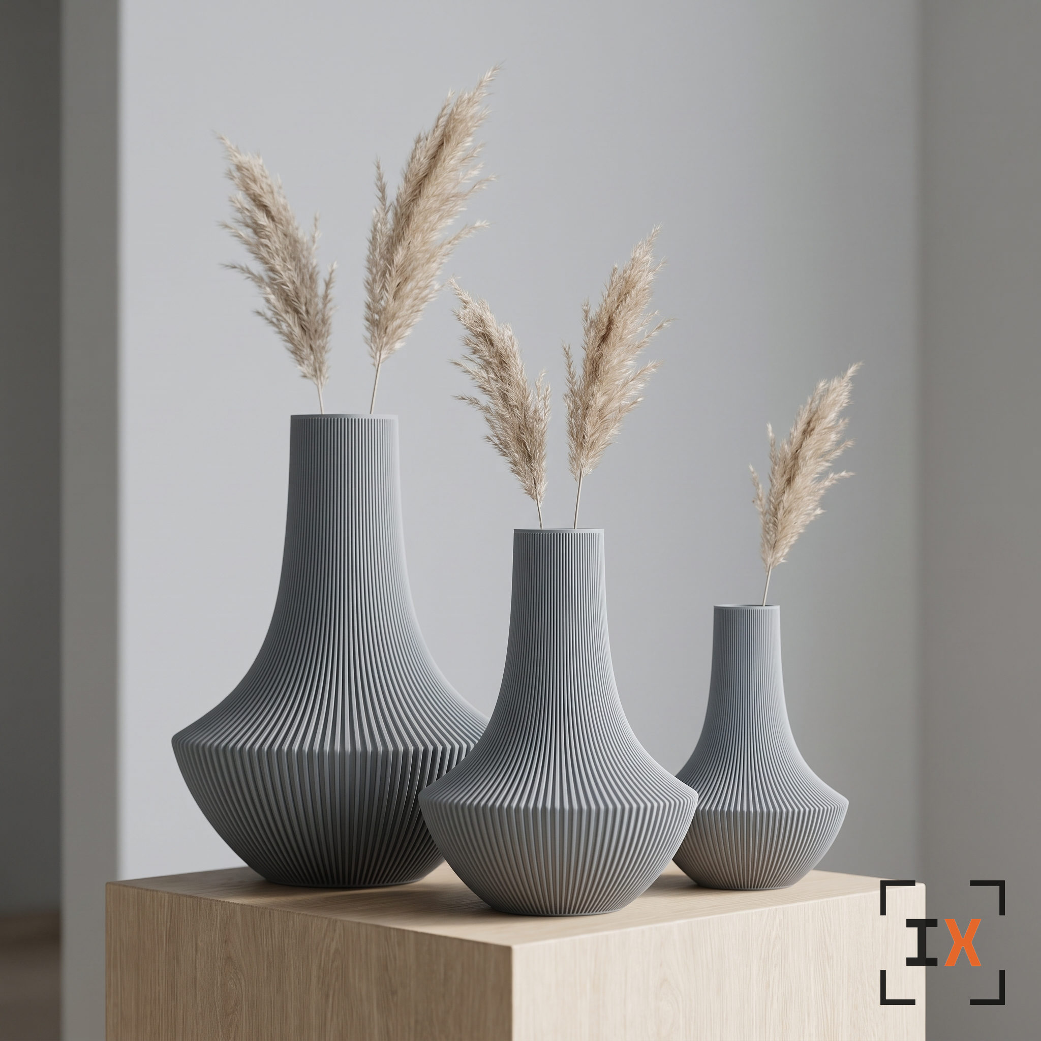 Shinto Ribbed Vase